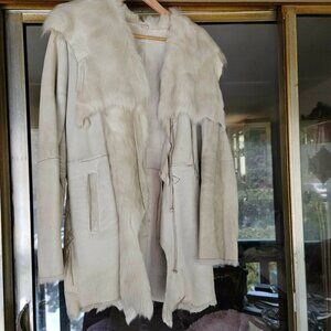 ViaVento Shearling, Spanish Lamb skin JacketWhite Size Large.